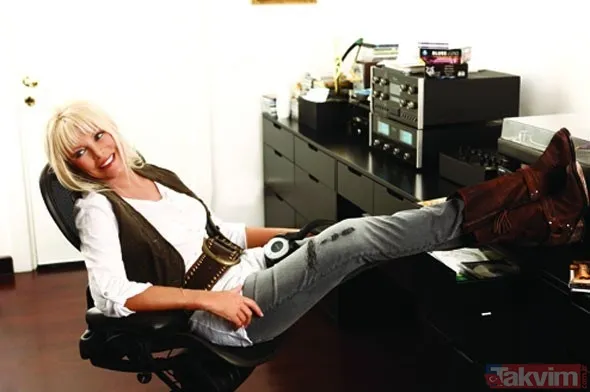 Diriliş Osman'ın Osman Gazi'si Burak Özçivit ile eşi Fahriye Evcen'den şok karar! Çocuklarını kucağına alan ünlü çift... - 37