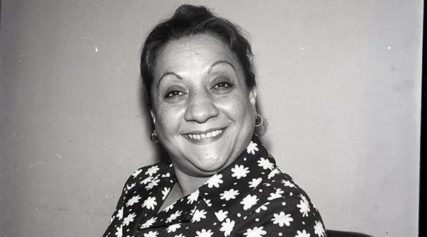 hababam-sinifi-sinifta-kaldi-ne-zaman-cekildi-oyunculari-adile-nasit-munir-ozkul-ne-zaman-oldu-1635701605832.jpg Hababam Sınıfı Sınıfta Kaldı ne zaman çekildi? Oyuncuları Adile Naşit, Münir Özkul ne zaman öldü?-1