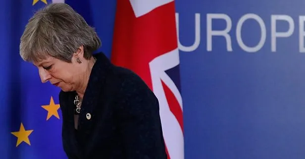 Başbakan May’den Brexit anlaşmasına karşılık istifa teklifi
