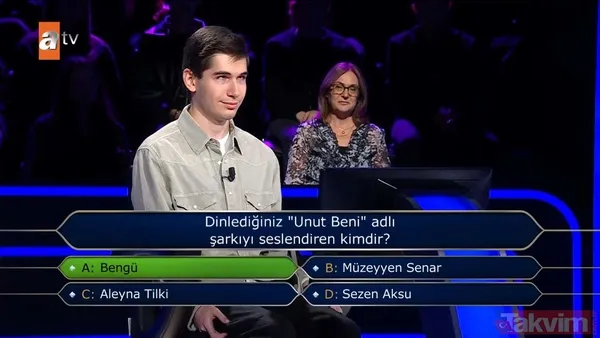 Kim Milyoner Olmak İster'de güldüren anlar: "Sence uzaylılar var mı?" - 11