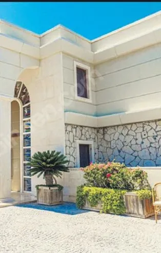 Bodrum bu satışı konuşuyor! Yalıkavak'taki dev villanın sahibi Erdal Acar çıktı