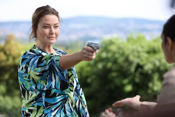 sevval-ve-suzan-karsi-karsiya-kardeslerim-93-bolumde-neler-yasandi-1685894116279.jpg Şevval ve Suzan karşı karşıya! Kardeşlerim 93. bölümde neler yaşandı?-4