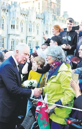 Kraliyet turuna başlayan Kral Charles, övgü yerine tepkiyle karşılaştı: Evimizi ısıtamıyoruz