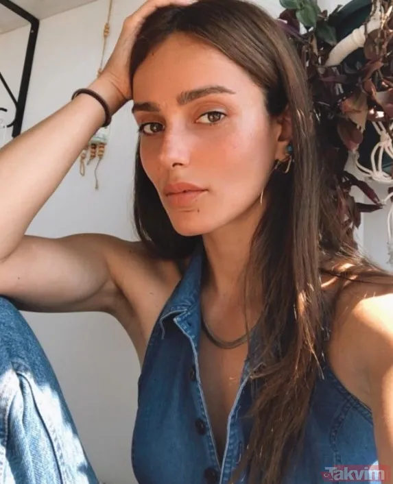 Bestemsu Özdemir sevgilisi Serkan Mehmet Durdu evliliğe ilk adımı attı! Yeni yılın ilk dakikalarında teklif aldı işte o anlar: "Evet dedim..." - 5