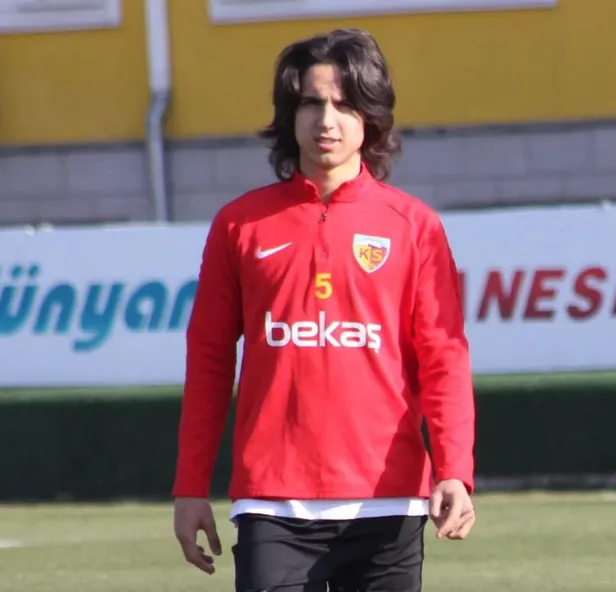 Beşiktaş, Kayserispor'un genç yıldızı Emre Demir'i yakın markaja aldı | Beşiktaş transfer haberleri-2