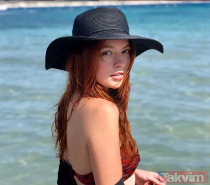 Sosyal Medyada Kısa Sürede Dikkatleri De Üzerine Çeken Melis Sezen'in Özel Hayatı Da Merak Konusu Oldu. Melis Sezen'in Hayatını Araştıranlar Annesini Görünce...