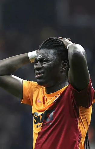 27 milyonluk endişe! Galatasaray'da Bafetimbi Gomis sorunu