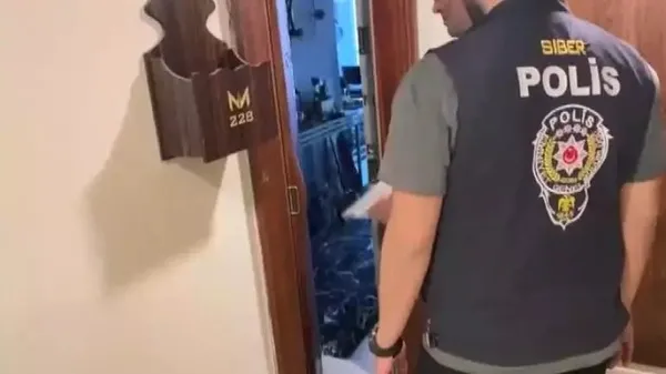 37-ilde12-milyar-liralik-dev-tiktok-operasyonu-120-supheli-yakalandi-unlu-fenomenler-yakalandi-1687277540919.jpeg 37 ilde 1.2 milyar liralık dev TikTok operasyonu! 120 şüpheli yakalandı | İşte hesaplarına milyonlar aktarılan fenomenler...-6