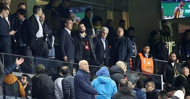 Taraftar isyanda: Ali Koç istifa!