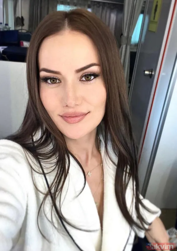 Tatil bitti işbaşı yaptı! Fahriye Evcen'in karavandan paylaştığı bornozlu günaydın pozu beğeni butonu çökertti "Bu güzellik şaka mı" - 7
