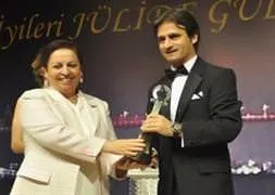 Yılın radyocusu Hopdedik Ayhan