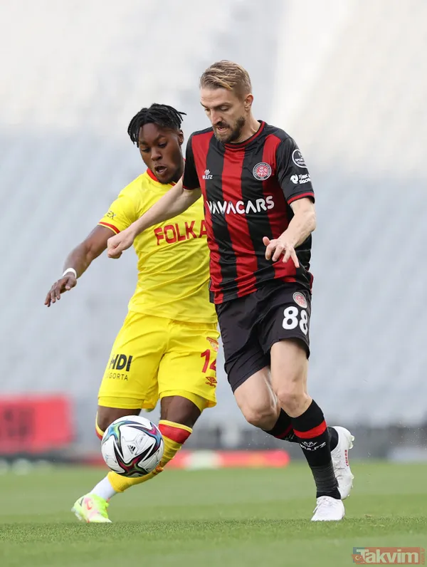 Karagümrük 3 attı 3 aldı! (Fatih Karagümrük 3-1 Göztepe MAÇ SONUCU ÖZET) - 9