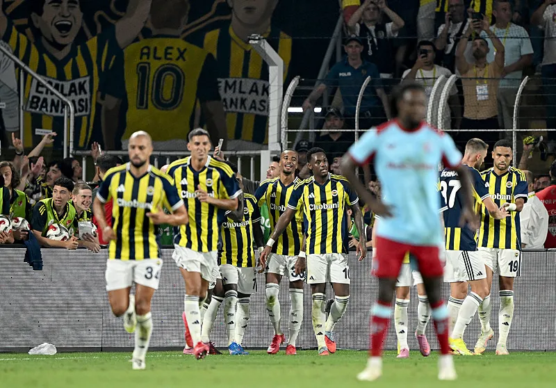 Fenerbahçe'nin zaferi Hollanda basınında! "İstanbul cehennemi hayalleri suya düşürdü" - 9