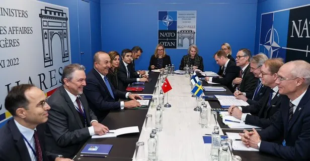 Bükreş'te 'üçlü muhtıra' zirvesi! Bakan Çavuşoğlu: Beklentilerimizi vurguladık