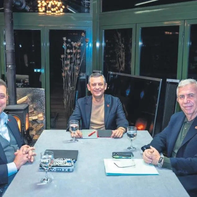 CHP’de üç savaş