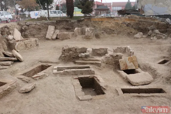 Bolu'da inşaat kazısı sırasında tarihi eser kalıntıları bulundu - 4