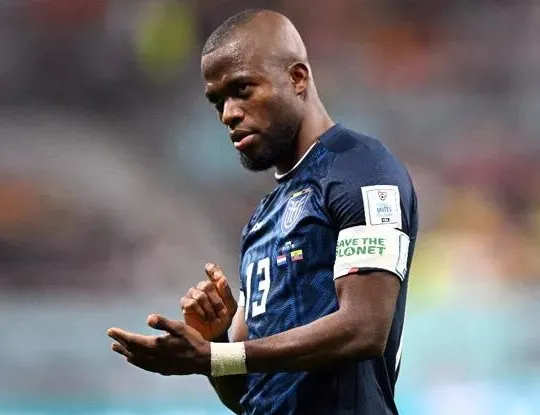 Al Hilal’den Valencia hamlesi