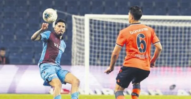 Jose Sosa parmak ısırttı