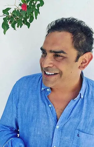 Ege'den örnek hareket