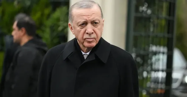 Başkan Erdoğan cuma namazını Hz. Ali Camisi'nde kıldı! Vatandaşlarla sohbet etti