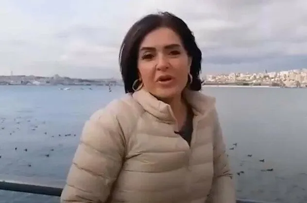 Halk TV Sunucusu Özlem Gürses şaşırtmadı: "Türksat 5A uydusunun uzaya gönderilmesi yapay gündem’