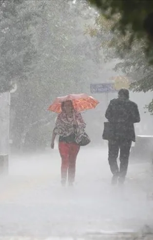HAVA DURUMU | Meteorolojiden o illere sağanak uyarısı | 10 Ekim İstanbul'da hava nasıl olacak?