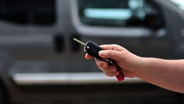 Otomobil Fiyatları Yükselir Mi  : El Araç Fiyatları Düşecek Mi Yükselecek Mi?