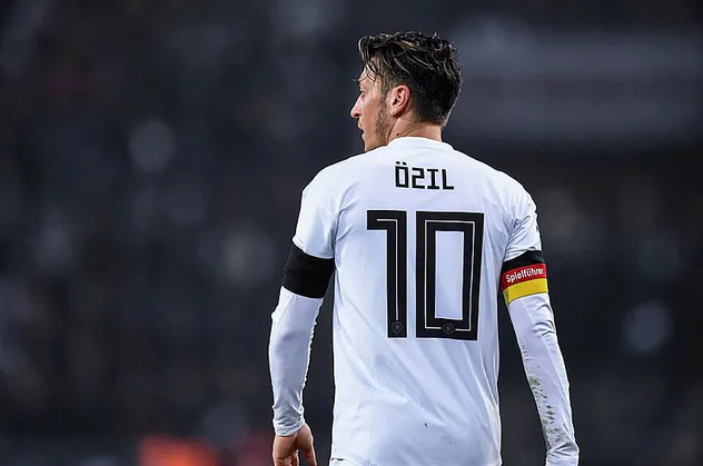 Alman bakandan Mesut Özil itirafı