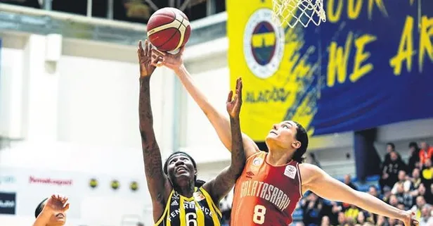 Fenerbahçe avantajı kaptı