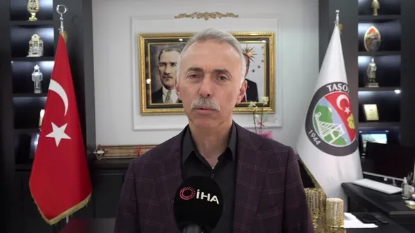 kilosu-800-850-lira-amasya-tasovada-cicek-bamyasi-dugunlerde-gram-altin-yerine-takiliyor-1657001995810.jpg Kilosu 800-850 lira! Amasya Taşova'da çiçek bamyası düğünlerde gram altın yerine takılıyor-4