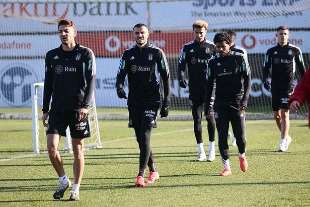 trabzonspor-teknik-direktoru-abdullah-avcidan-mesaj-var-simdi-seri-zamani-1673225323727.jpeg Trabzonspor teknik direktörü Abdullah Avcı'dan mesaj var: Şimdi seri zamanı!-5