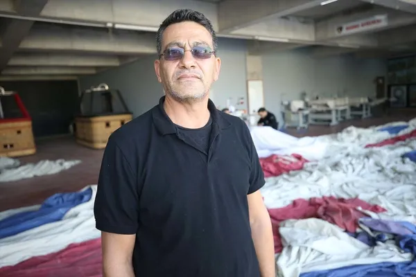 tanesi-100-bin-euro-kapadokyada-sicak-hava-balonu-yapan-firmalar-yuzde-100-yerli-kumas-icin-kollari-sivadi-1634896816384.jpg Tanesi 100 bin euro! Kapadokya'da sıcak hava balonu yapan firmalar yüzde 100 yerli kumaş için kolları sıvadı-7