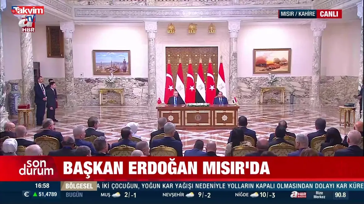 Kahire'de imzalar atıldı!