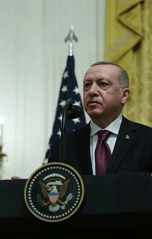 Başkan Erdoğan'dan haddini aşan muhabire tokat gibi yanıt: Benim partimin 50'yi aşkın Kürt milletvekili vardır