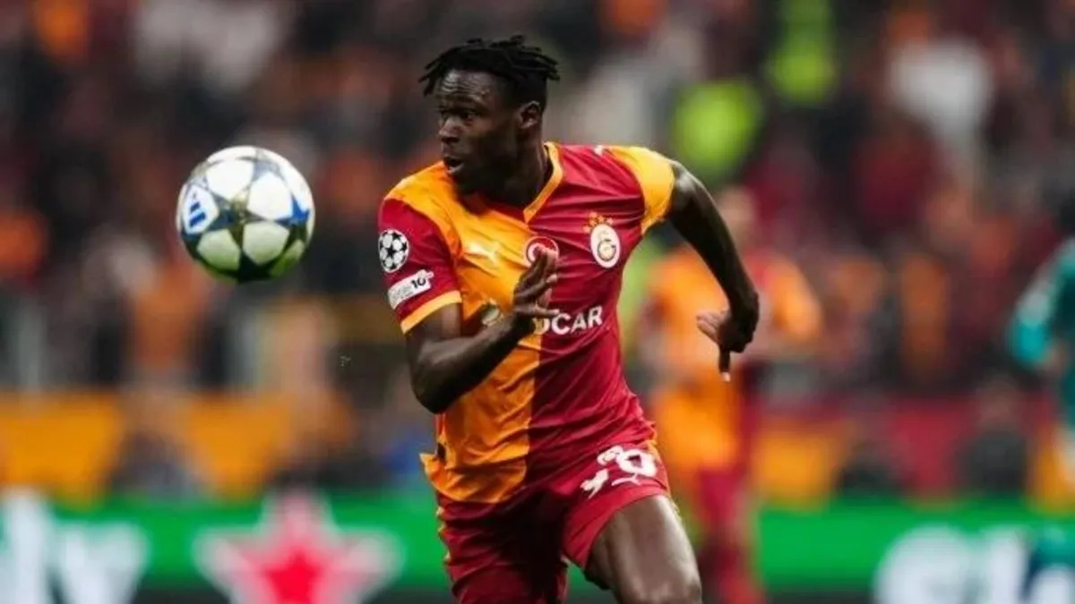 Galatasaray'da Yunus Akgün ve Singo kararı!