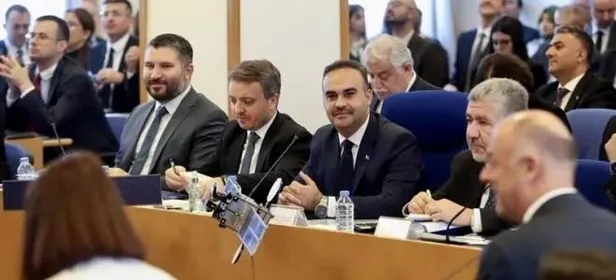 Sanayi ve Teknoloji Bakanı Mehmet Fatih Kacır açıkladı: 'Hızlı şarj istasyonunda Avrupa'da birinciyiz'-1