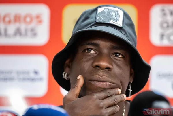 Balotelli İsviçre'yi karıştırdı! İtalyan yıldız Basel ile Sion karşılaşmasında saha kenarına gelirken cinsel organını çıkarıp... - 12