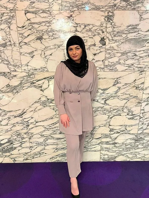 Erdoğan'ın talimatıyla Türkiye'ye getirilen Dilara Şahin'in babası Oğuz Şahin: Erdoğan kızımın kurtarıcısı oldu-2