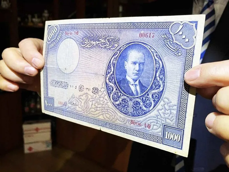 sagda-solda-bu-paradan-varsa-acil-bakin-eski-1000-tllik-banknotu-bulan-turnayi-gozunden-vuracak-1712563618567.jpg