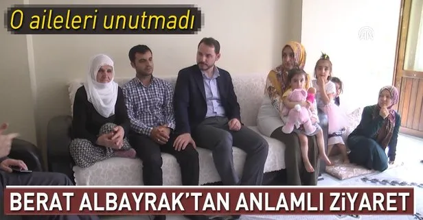 Berat Albayrak PKK’lı teröristlerce şehit edilen AK Parti Dicle İlçe başkanı ve yardımcısının ailelerini ziyaret etti