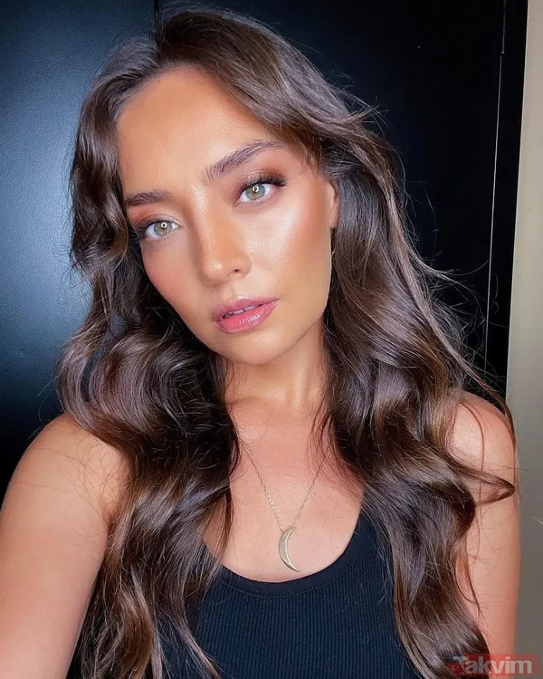 Kuruluş Osman'ın Targun Hatun'uydu! Zeynep Tuğçe Bayat’ın kız kardeşi güzelliğiyle ablasını solladı! Cansel Elçin’in baldızı... - 1