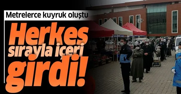 Metrelerce kuyruk oluştu! Herkes sırayla girebildi