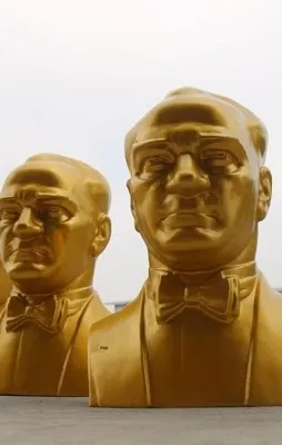 CHP'li belediye bedava büst dağıtıyor