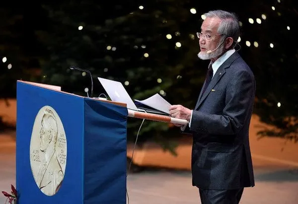 Nobel Ödüllü Japon bilim insanı: Oruç vücudun yenilenmesini sağlıyor-5
