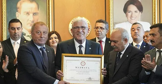 İYİ Parti Genel Başkanı Dervişoğlu mazbatasını aldı