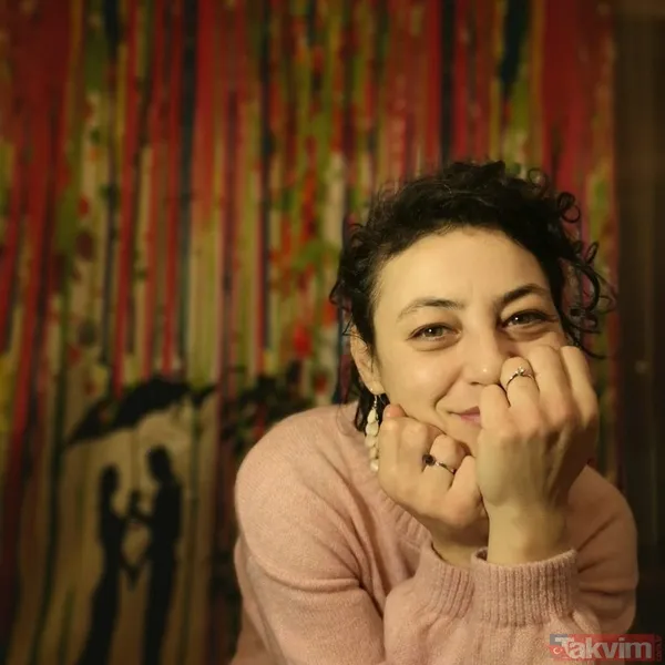 Yargı'nın Avukat Seda'sı Nergis Öztürk sırılsıklam aşık! Aşka geldi paylaştı eşi tanıdık çıktı! Meğer aynı dizide bile rol almışlar... - 1