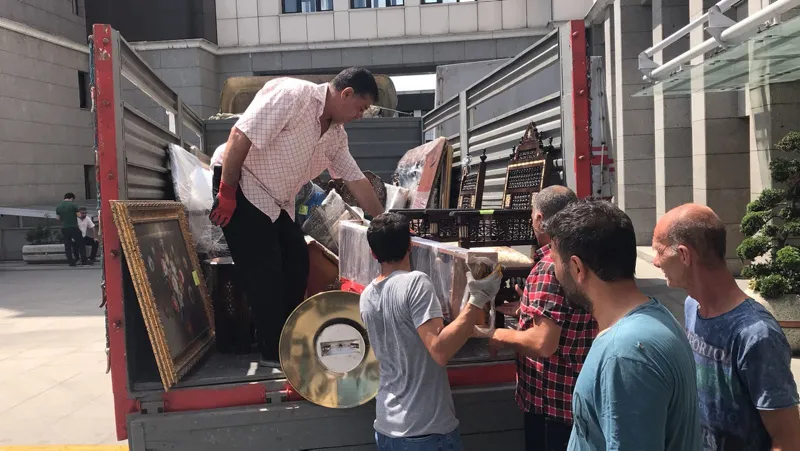 Adnan Oktar'ın evinden çıktı polisler şaşkına döndü - 6