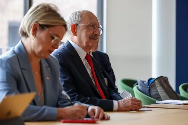 londraya-icazet-yoklamaya-giden-kilicdaroglu-derin-sularda-tasin-altindan-yine-johns-hopkins-cikti-bu-kez-hang-1667407236911.jpeg Londra'ya icazet yoklamaya giden Kılıçdaroğlu 'derin' sularda! Taşın altından yine Johns Hopkins çıktı: Bu kez hangi sufleleri aldı?-9