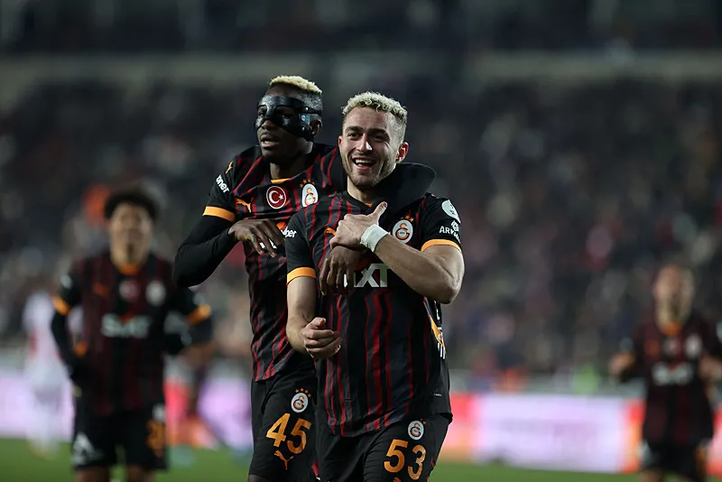 Victor Osimhen için daha önce duyulmamış sözler! Transferde flaş hamle - 9