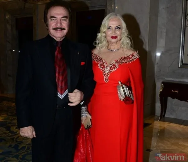 Orhan Gencebay’ın eşi Sevim Emre çorabının üzerine giydiği çizgili bodysiyle paylaştı! İlk yorum Demet Akalın’dan: “Aleyna sandım” - 12